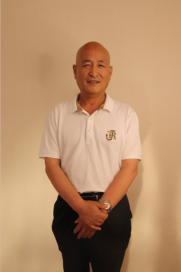 礼泉杨养民 本科学历，毕业于陕西师范大学